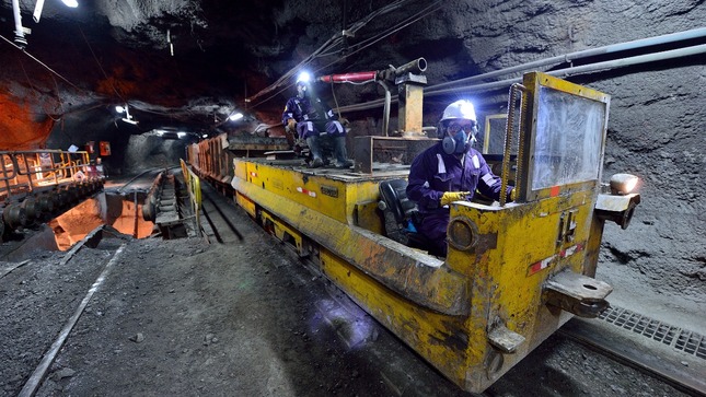 Minería generó más de 207 mil empleos