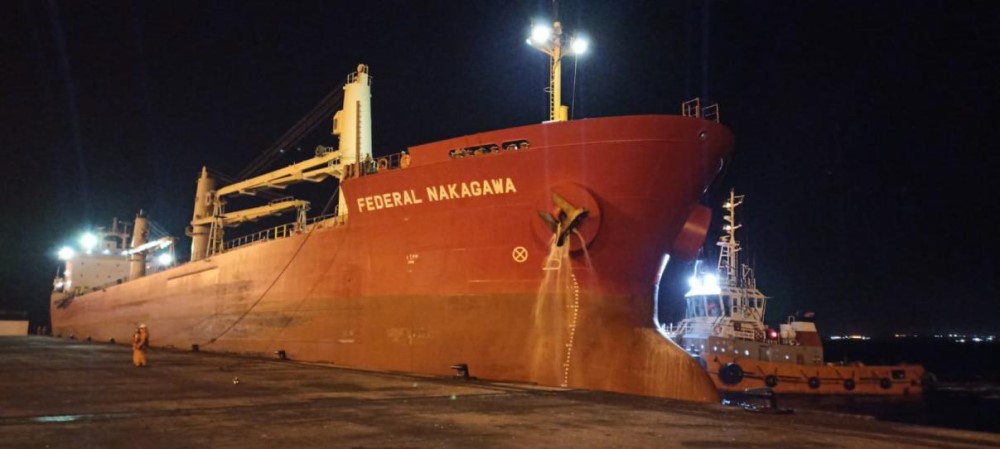 MV Federal Nakawaga lleva hierro a China