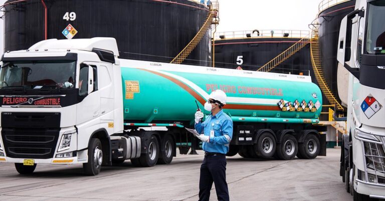 Petroperú suministrará combustible de aviación a sus clientes con normalida...