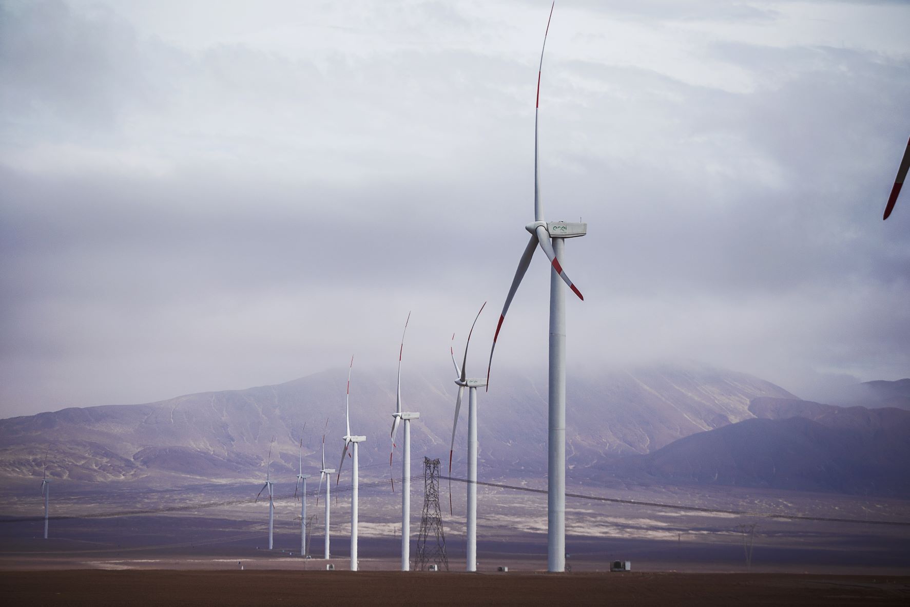 El aerogenerador más grande de Latinoamérica ya se encuentra instalado en Perú