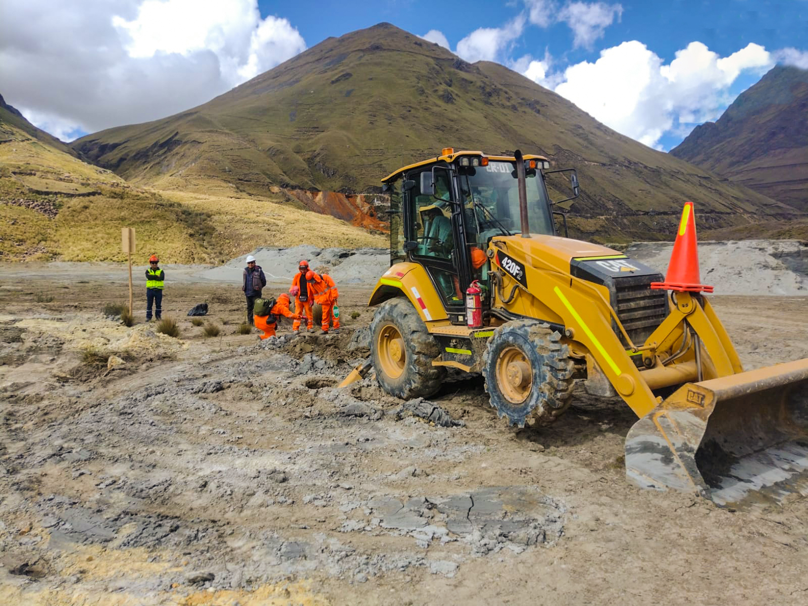 AMSAC inició remediación de pasivos ambientales mineros en proyecto Pushaquilca en Áncash