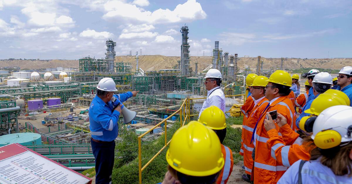 Autoridades realizan visita de inspección a Nueva Refinería Talara
