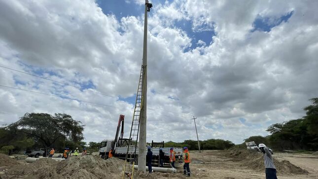 Ensa restablece servicio eléctrico a dos mil familias de zona rural de Motupe, Chóchope y Salas