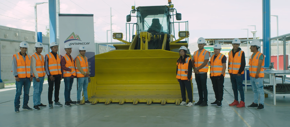 Jóvenes espinarenses estudian y realizan sus prácticas en importantes empresas gracias a Antapaccay