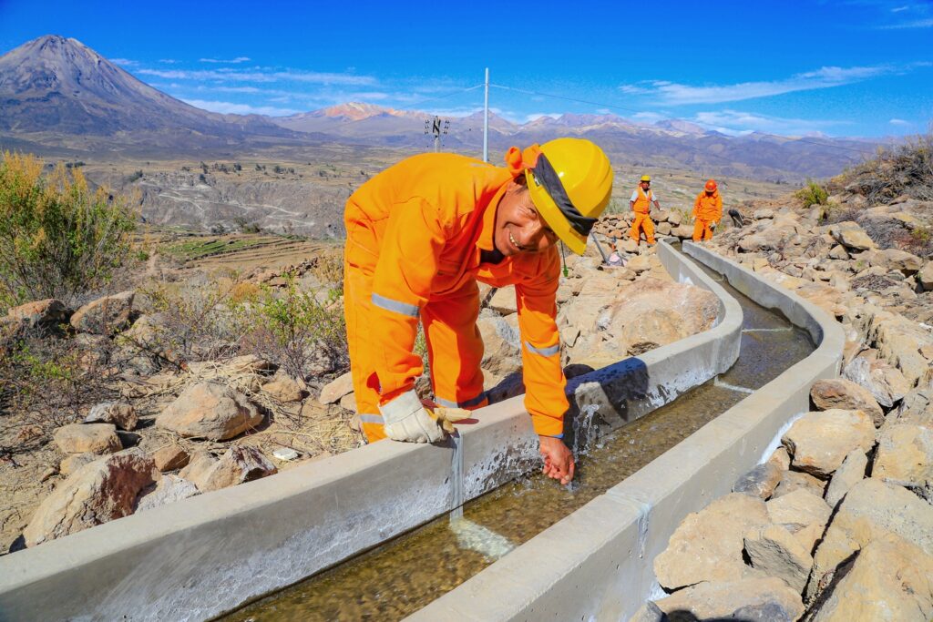 Southern Perú culmina ejecución del canal Yungayungani en Candarave