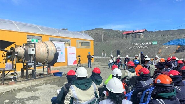 Mediana y pequeña minería