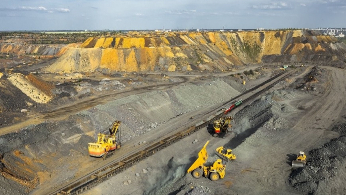 inversiones mineras en Canadá