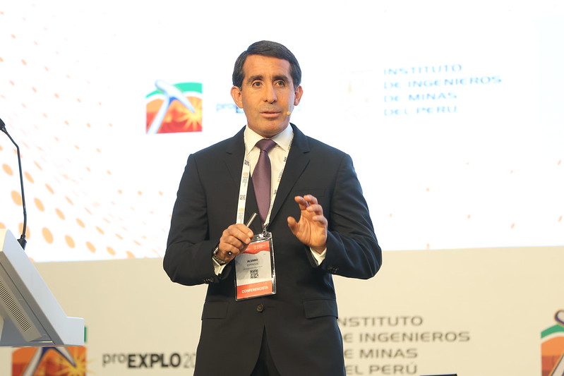 Alvaro Espinoza Silver Mountain