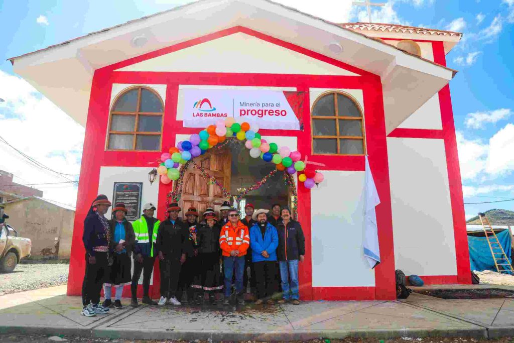 Las Bambas construye capilla