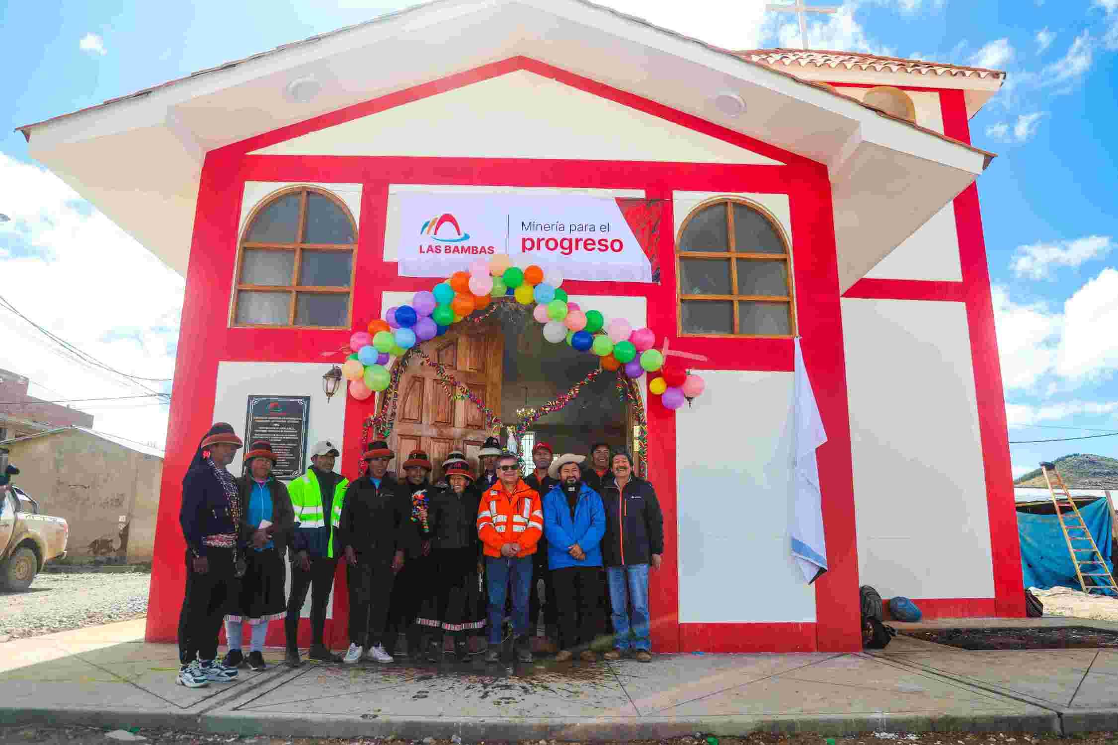 Las Bambas construye capilla