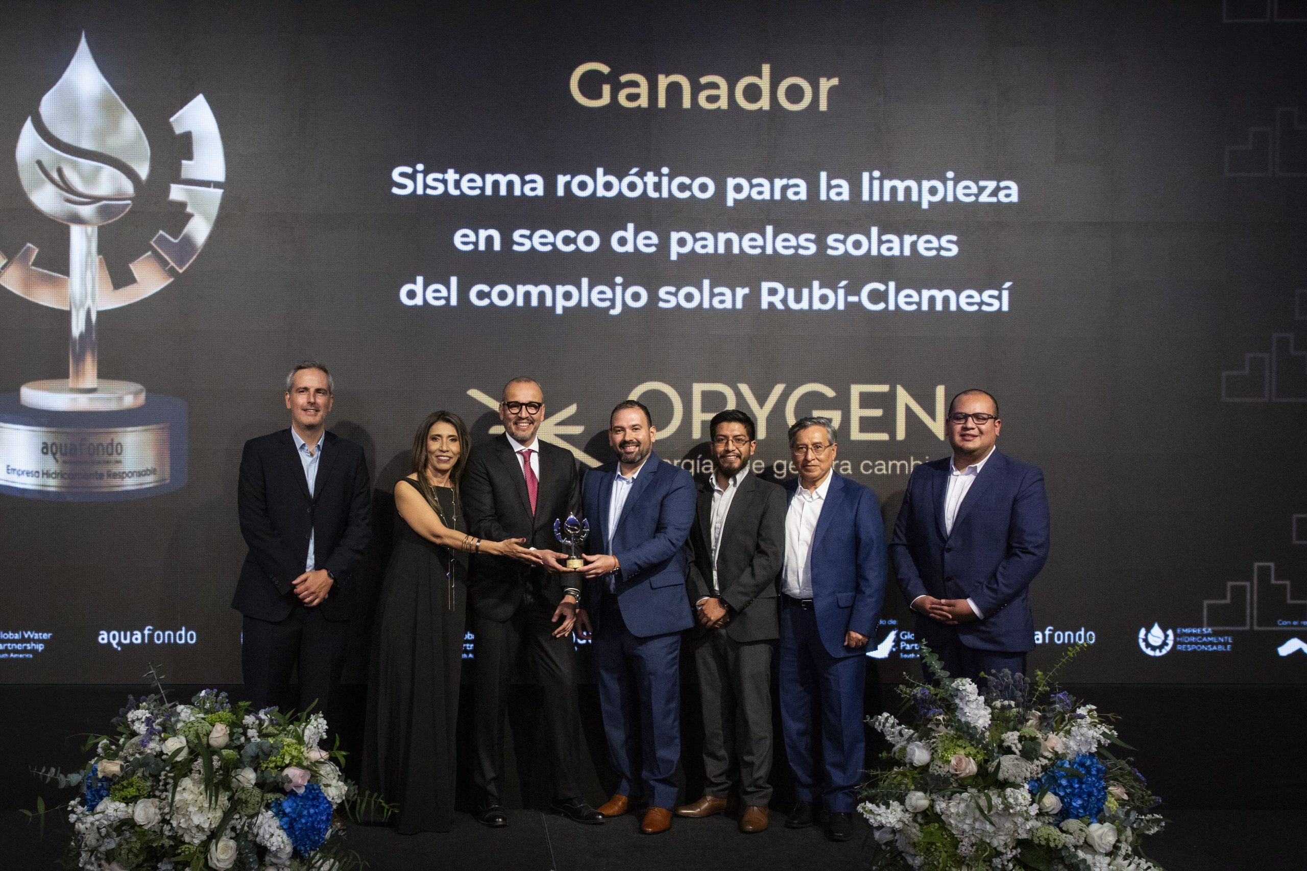 Reciben sello de Aquafondo