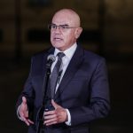 Ernesto Álvarez, premier