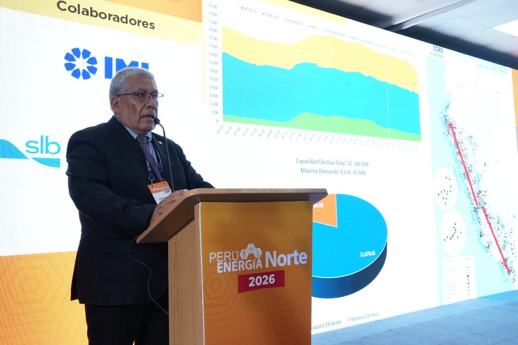 César Butrón, presidente del COES