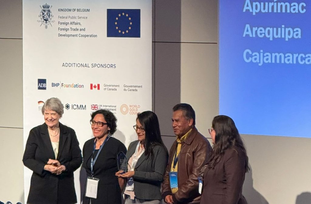 Reconocimiento a la transparencia en las industrias extractivas